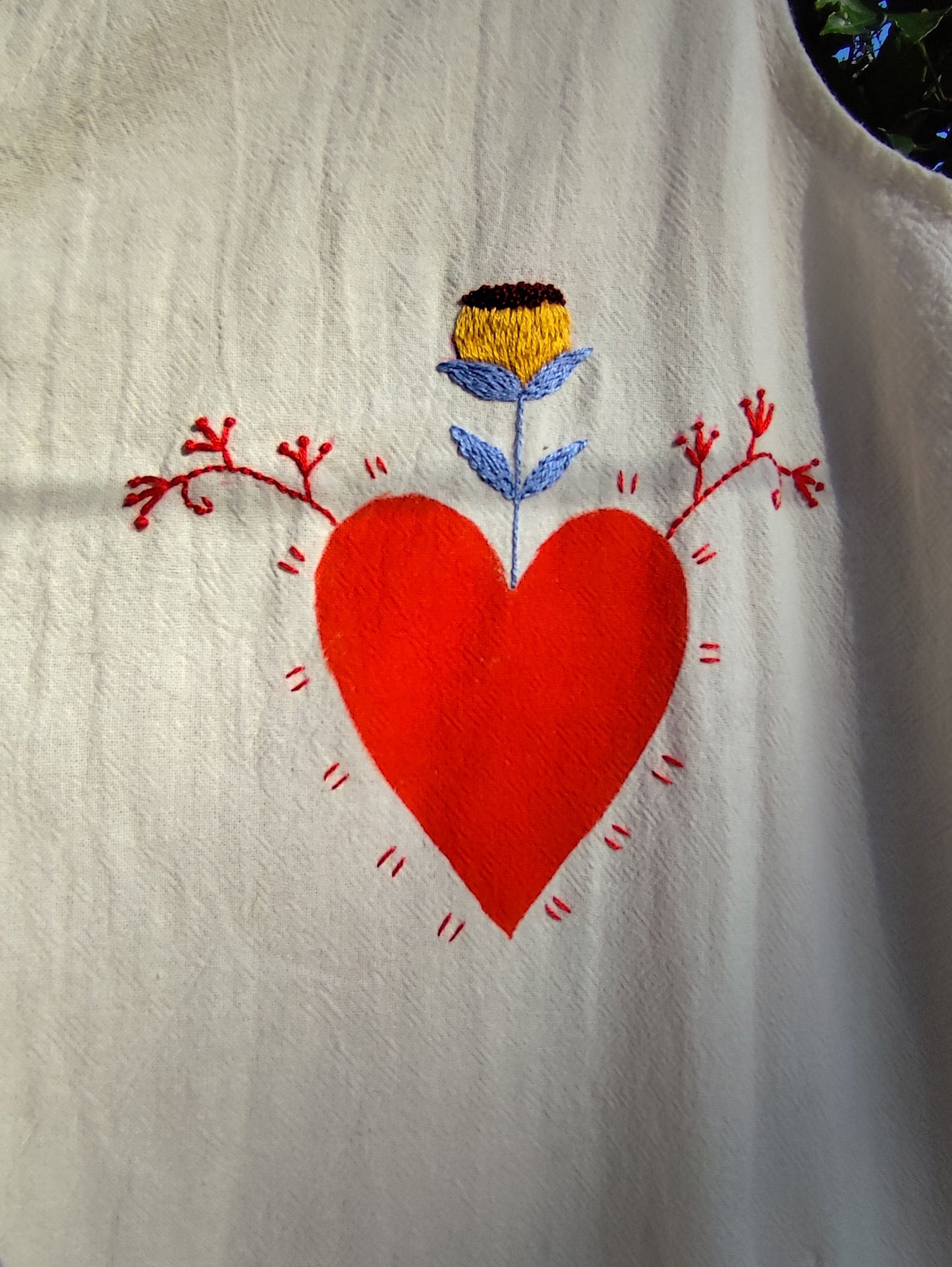 Vestido Emília - Bordado e Pintado à Mão