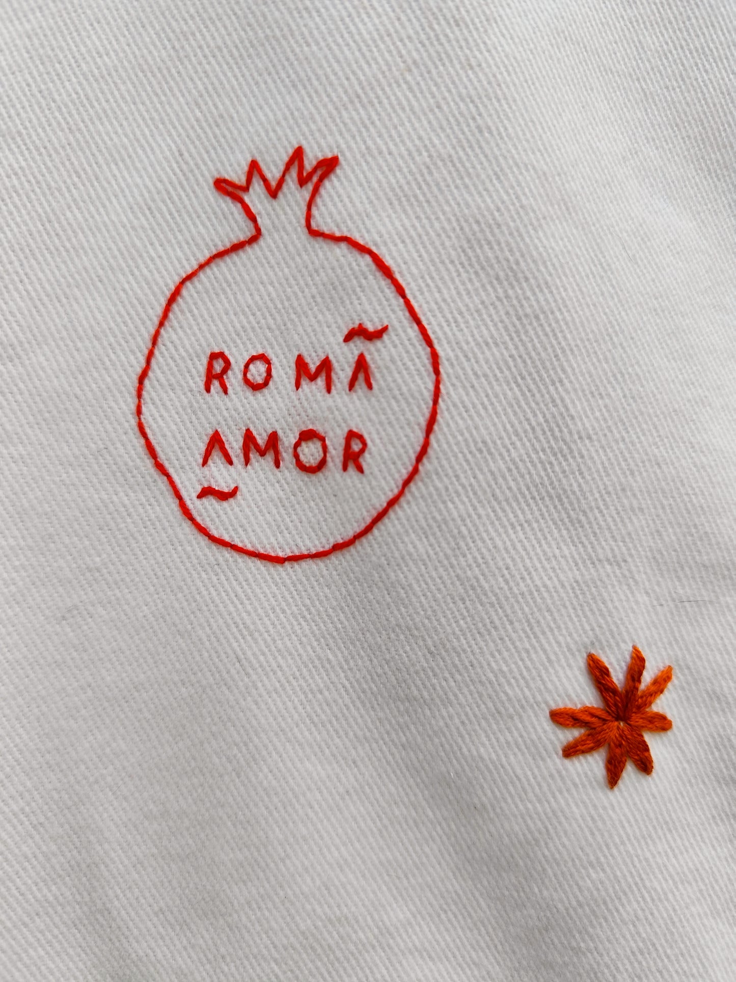 Vestido Jardim Portátil - Bordado à mão