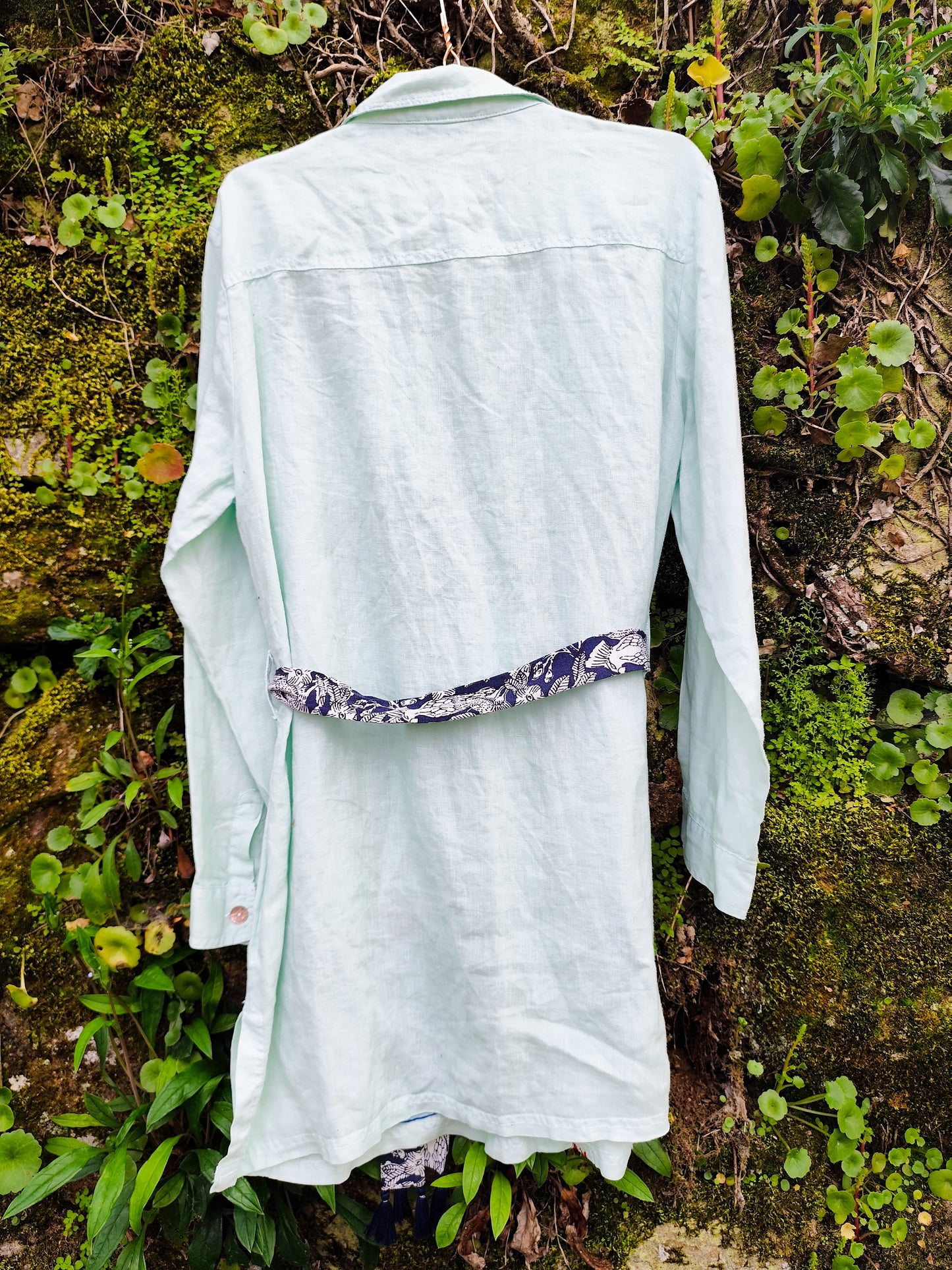 Vestido Camiseiro “Porcelana” – Pintado e Bordado à Mão
