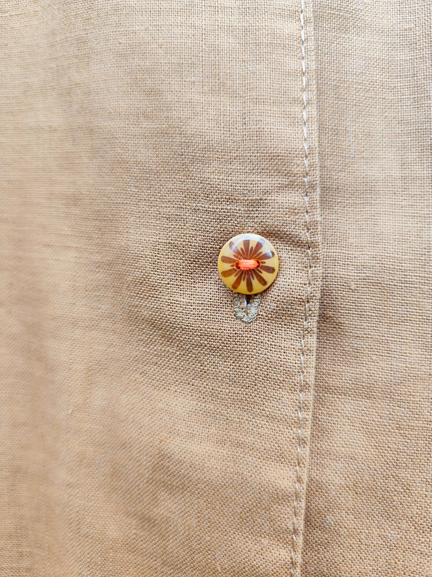 Camisa Suricata — Bordado à mão | Peça Única em Linho Vintage