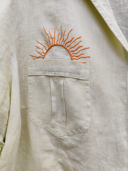 Camisa "Ceifeira" — Bordada à Mão | Peça Única em Linho Vintage