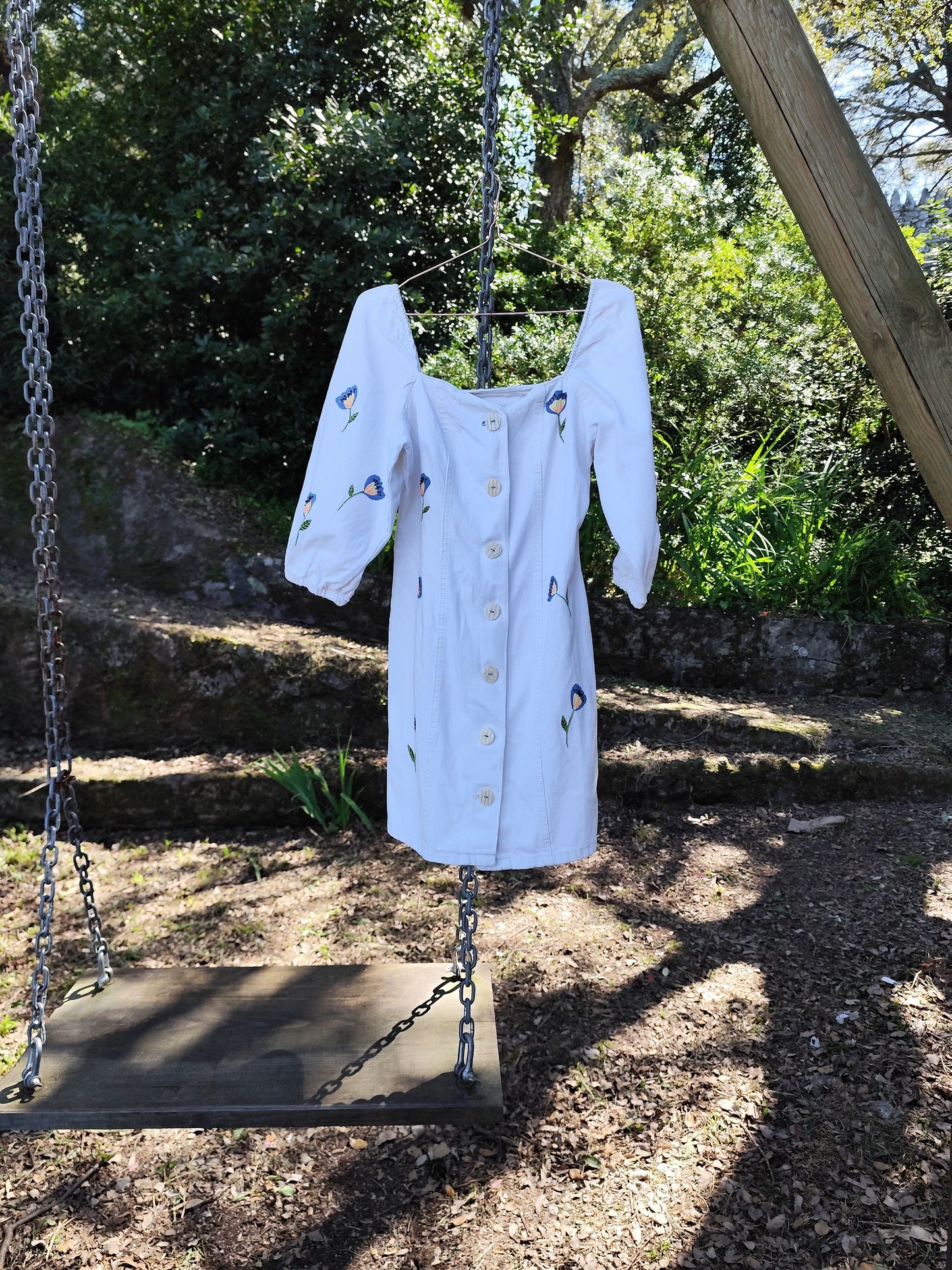 Vestido Rosarinho - Bordado e Pintado à Mão